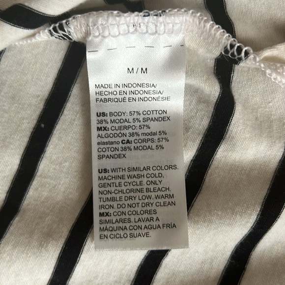 NEW White House Black Market Black & White Stripe Tank Bows - Picture 6 of 6